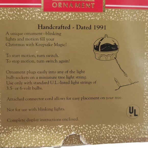 Hallmark Ken Crow 1991 Keepsake Ornament "Arctic Dome" Christmas Football In Box - Picture 4 of 16